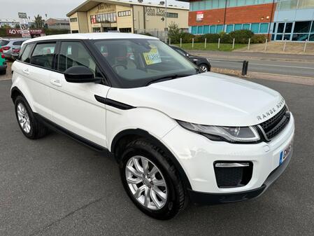 LAND ROVER RANGE ROVER EVOQUE 2.0 eD4 SE Tech