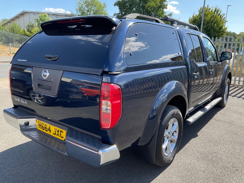 NISSAN NAVARA