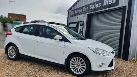 FORD FOCUS TITANIUM X