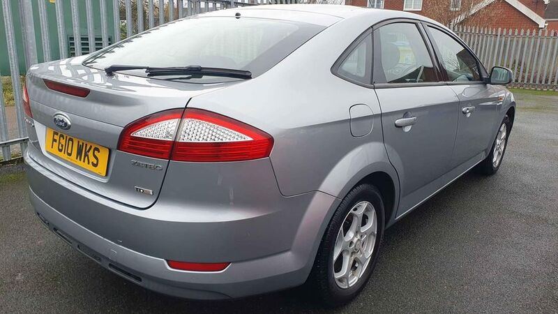 FORD MONDEO