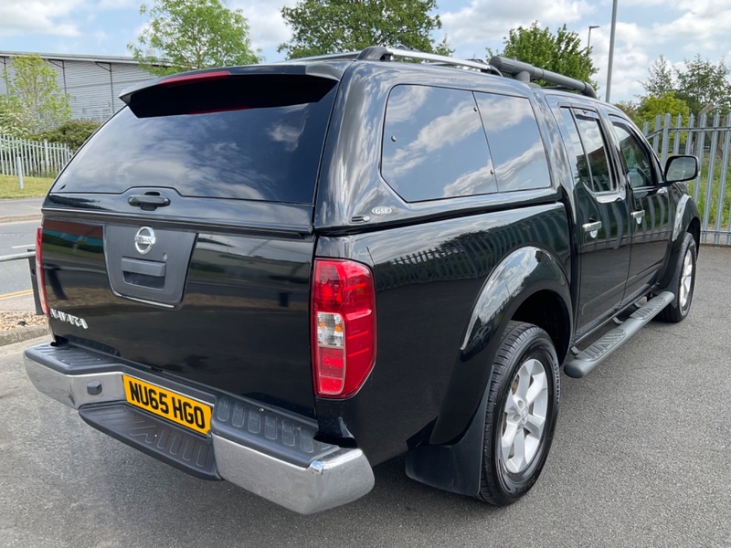 NISSAN NAVARA