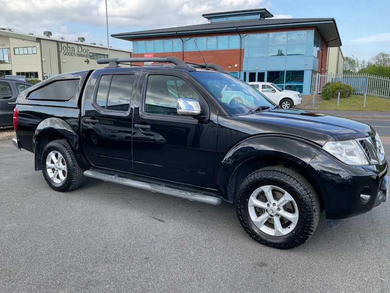 NISSAN NAVARA