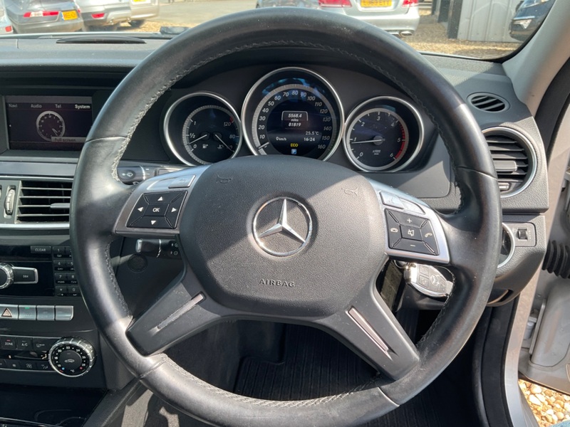 MERCEDES-BENZ C CLASS