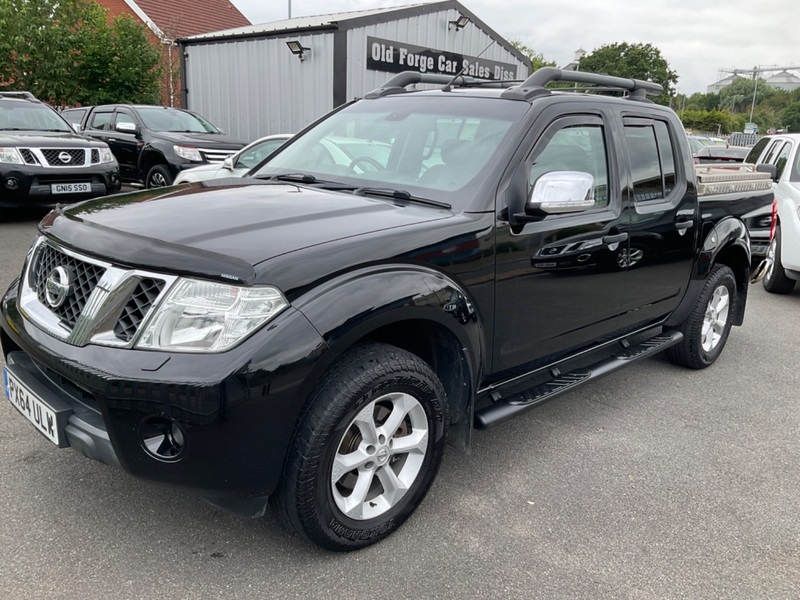 NISSAN NAVARA